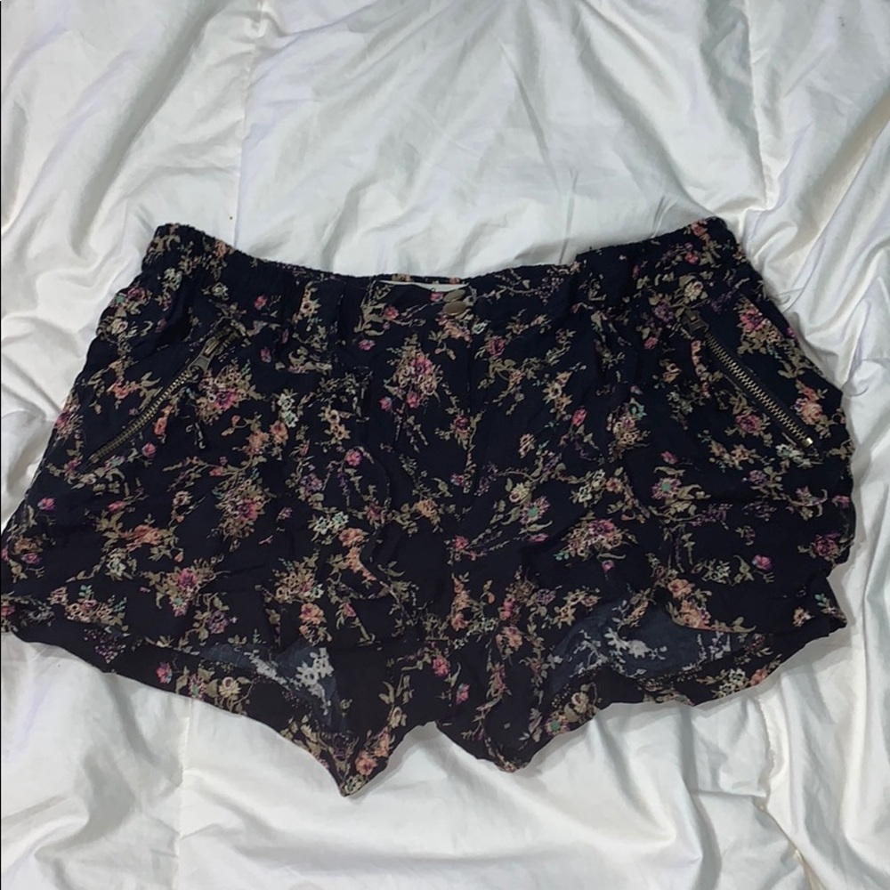 American Rag Shorts Large